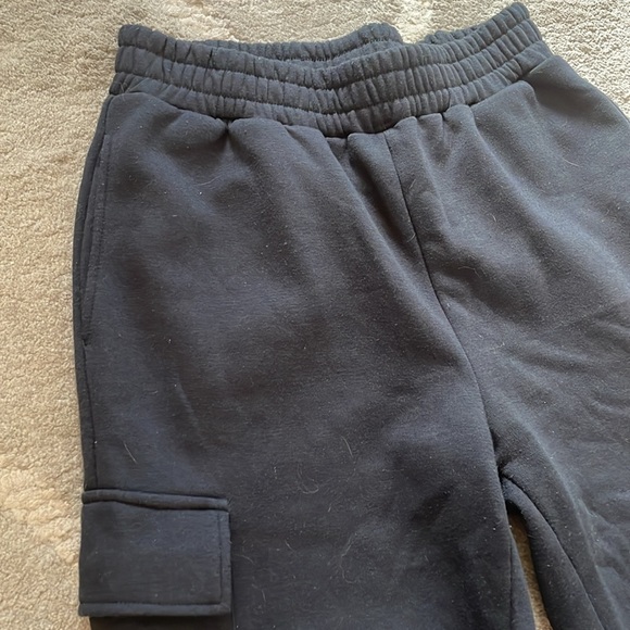 Black Cargo Sweatpants - Picture 2 of 2